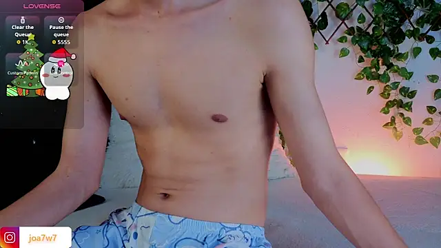 Levii_Ackermann live sex cam