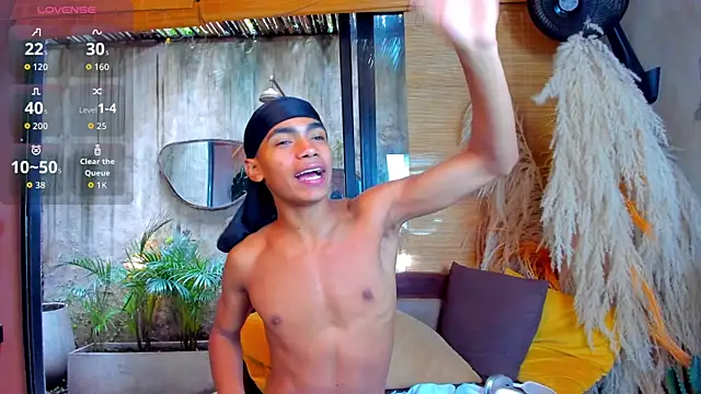 AlanCutee live sex cam