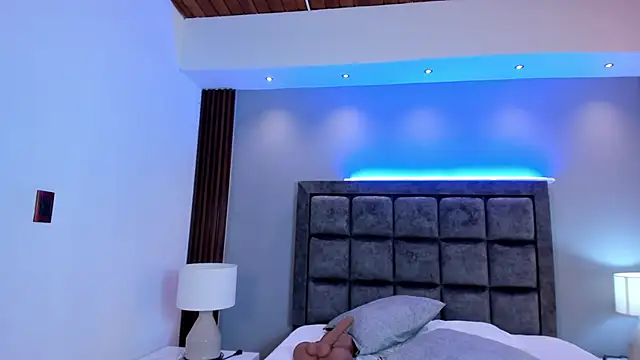 Susann_Ross's cam snapshot