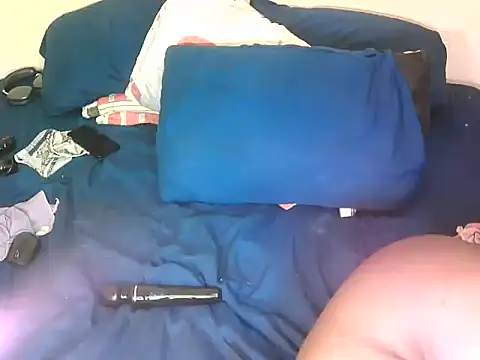 Bootyclit87xx live sex cam