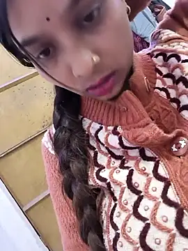 Cute_Arushi's cam snapshot