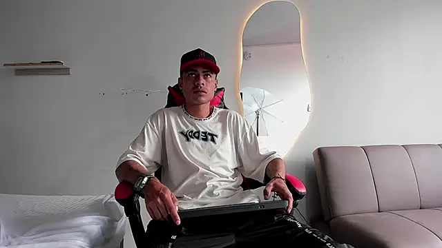 MatthewCullen live sex cam