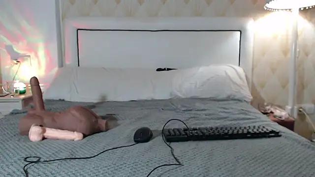 JessicaSteve's cam snapshot