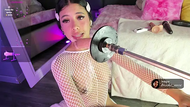 Brooke_monroe live sex cam