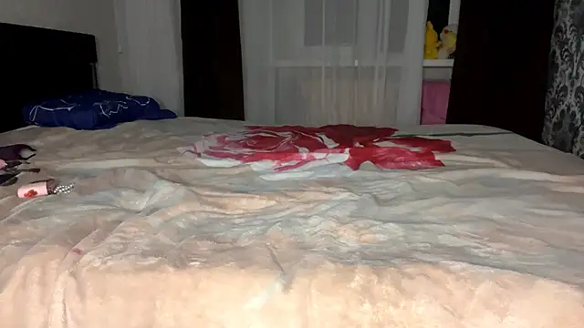 PhebeHals's cam snapshot