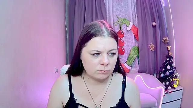 BritneyRaine's cam snapshot