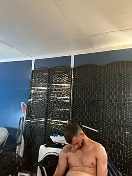 sexyhotstud12 live sex cam