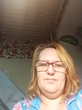 Forest-Lady's cam snapshot