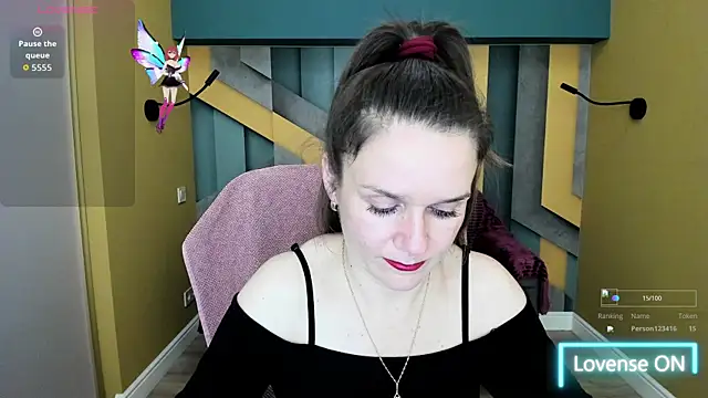 AriaGray's cam snapshot