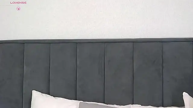 LorenBrice's cam snapshot