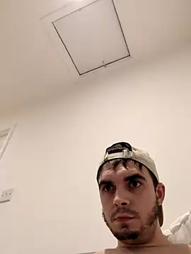 8inchstallion's cam snapshot