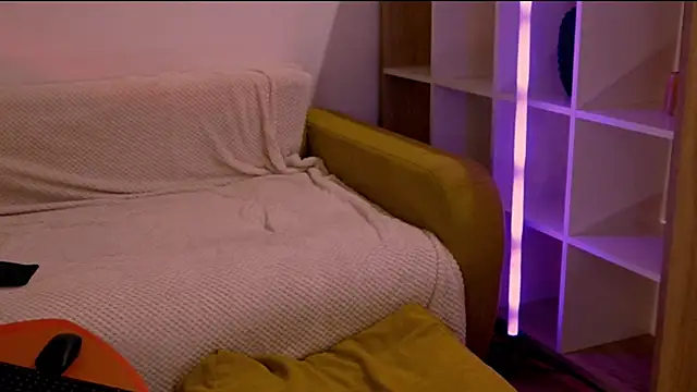 RaileReed's cam snapshot