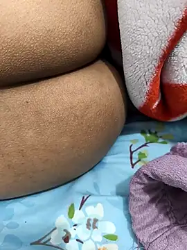 paro22_sex's cam snapshot