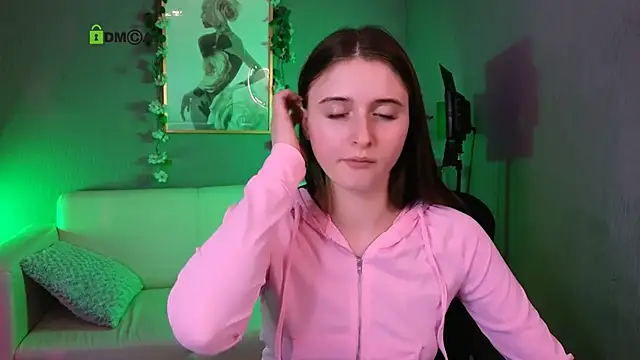 nekky_mouse live sex cam