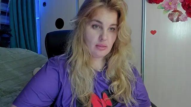 CoraSwon live sex cam