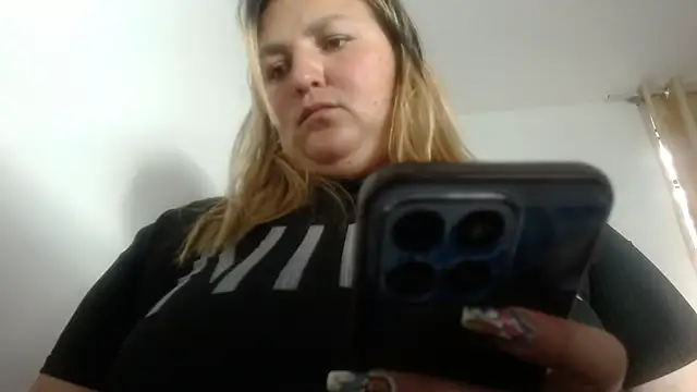 SweetRouse__'s cam snapshot