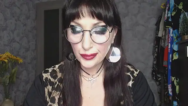 Aziza1's cam snapshot