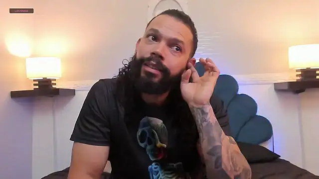 AlukardBig live sex cam