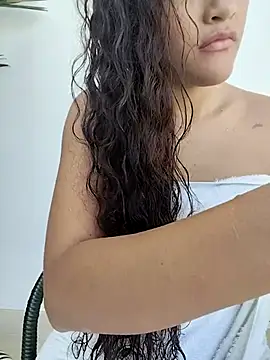 ArielBlossom___'s cam snapshot