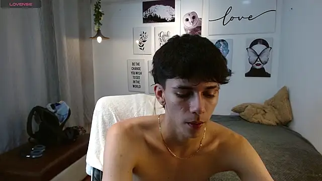 AmethystShadow17's cam snapshot