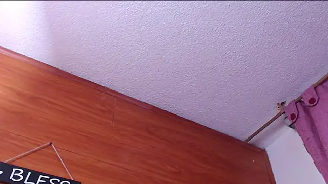 VIOLETTA-HOT's cam snapshot