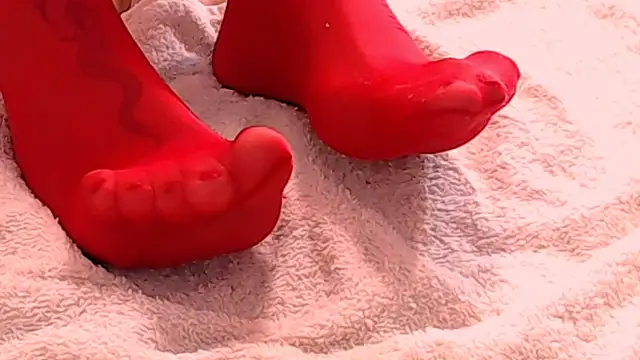 roberts_kloe's cam snapshot