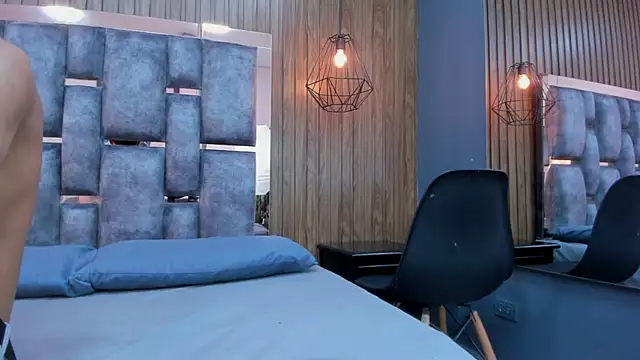 owen__johnson live sex cam