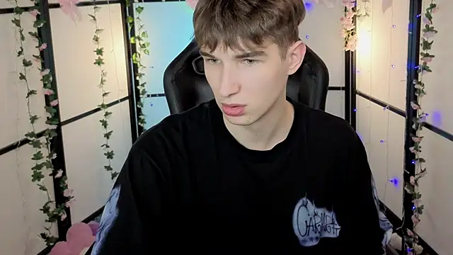 Maxwellchiik's cam snapshot