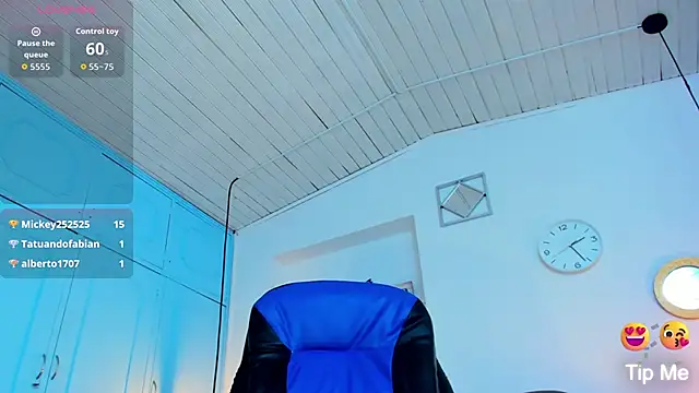 Hot_Darliing live sex cam