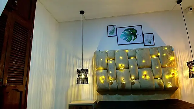 Zoelucas live sex cam