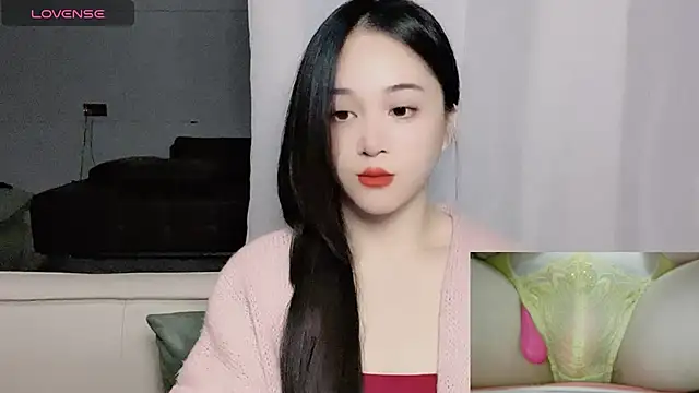 woaiqinqin's cam snapshot