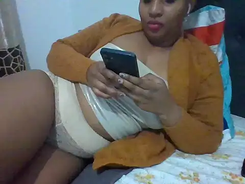 Nathyjess195 live sex cam