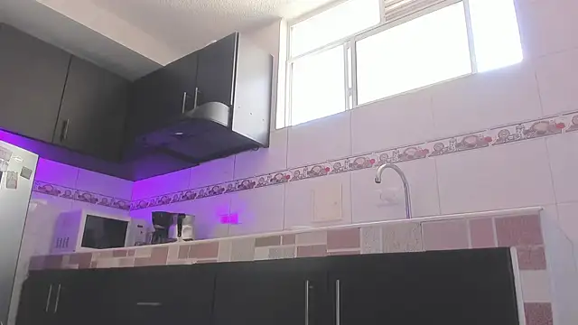 Emma-evans's cam snapshot