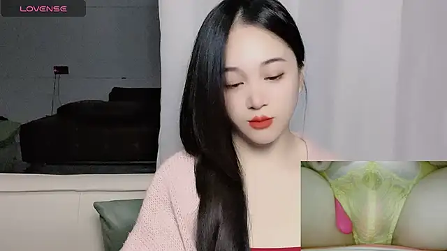 woaiqinqin's cam snapshot