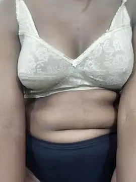 Simran_0011's cam snapshot