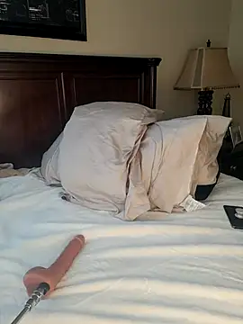 HOTWIFEVenessa69's cam snapshot