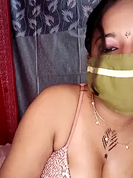 V_HOT_CUTE's cam snapshot