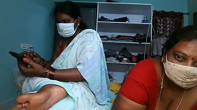 Honey__baby_'s cam snapshot