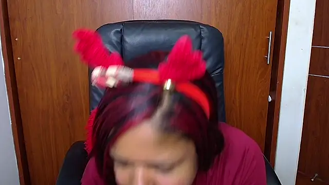 melikaronit2's cam snapshot