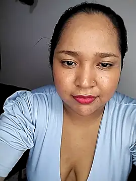 Angelly_ricura's cam snapshot