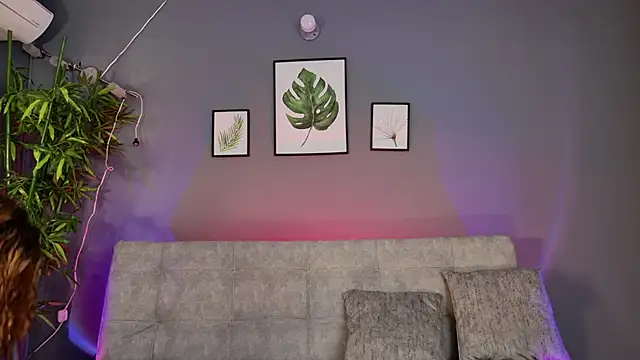 CherryCurl_'s cam snapshot