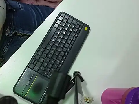 valery_cute_18's cam snapshot