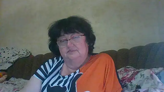 MilaSky5303's cam snapshot