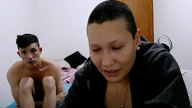 luxandracon23's cam snapshot