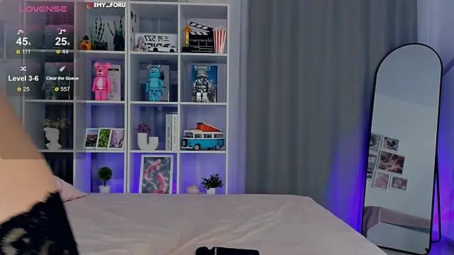 Emilyrighter1's cam snapshot