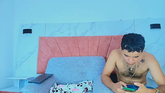 HellAndDante_'s web cam