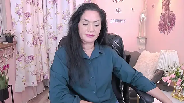 MyLovOne's cam snapshot