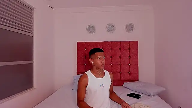 KingStark_'s cam snapshot