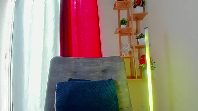 latiin_boy21's cam snapshot