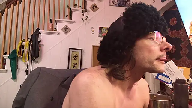 MasterDaddyCool's cam snapshot